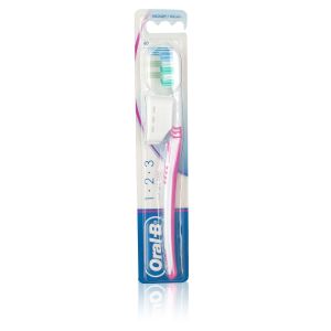 Oral-B Spazzolino Manuale 1-2-3 Medio 